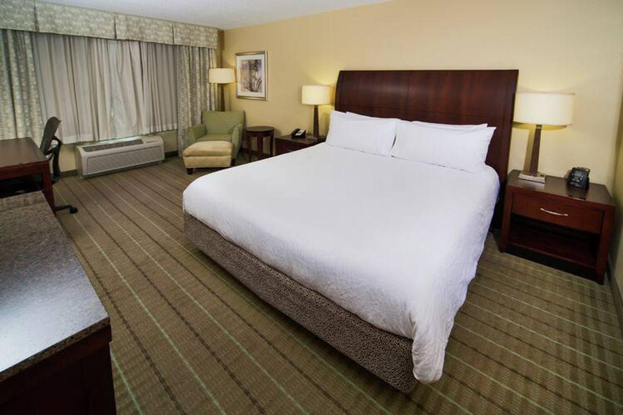 Hilton Garden Inn Valdosta Exteriör bild